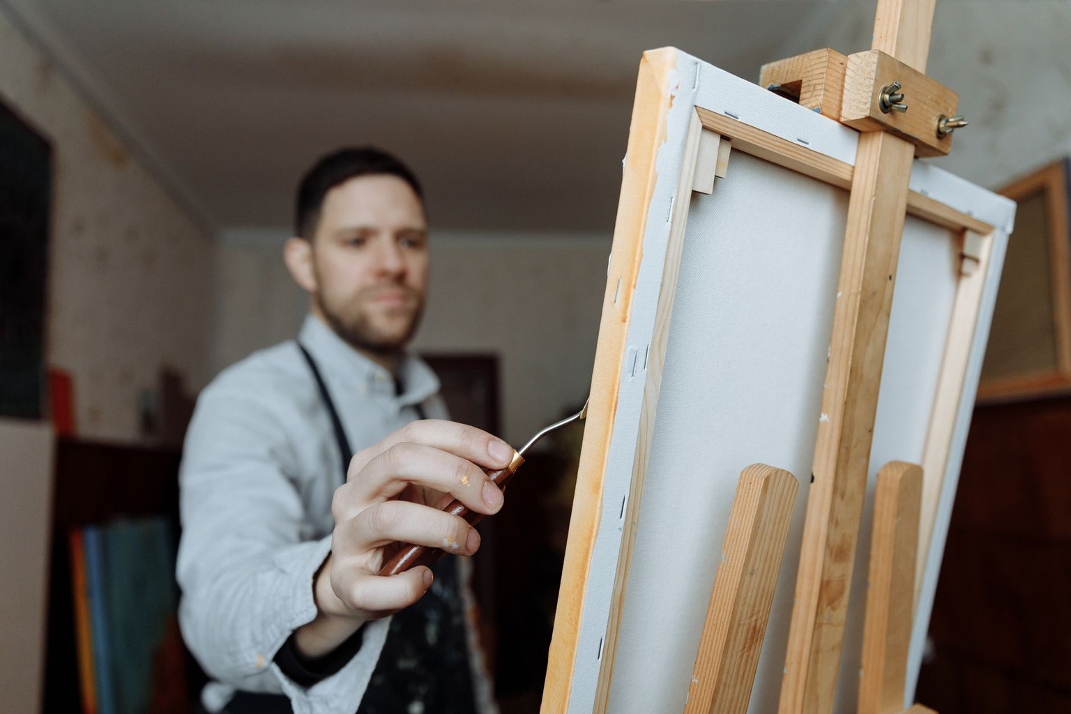Art et mémoire collective : comment les artistes racontent l’histoire à travers leurs créations