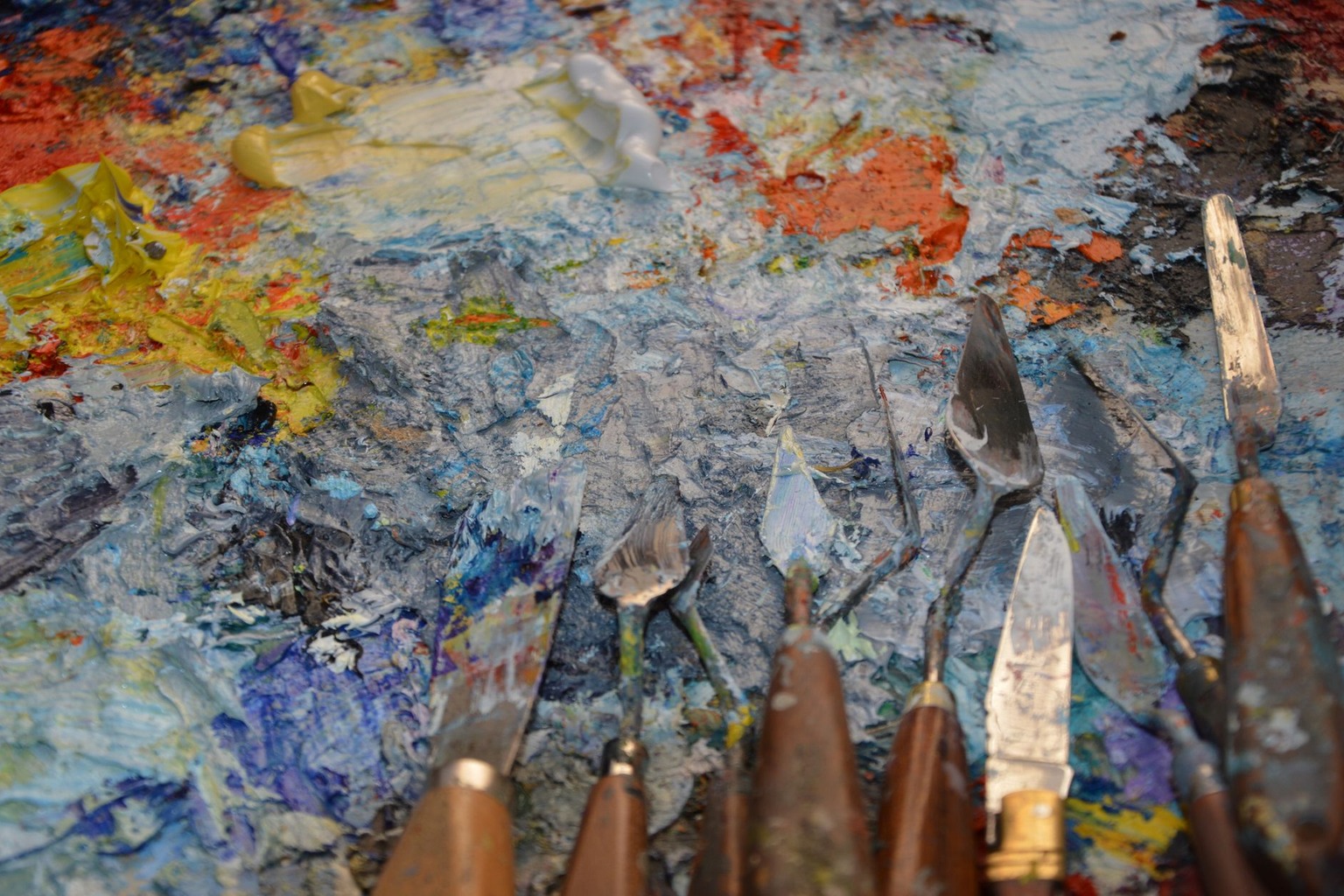 Courants artistiques : explorer les grandes tendances — Les erreurs courantes qui faussent la perception des courants ar